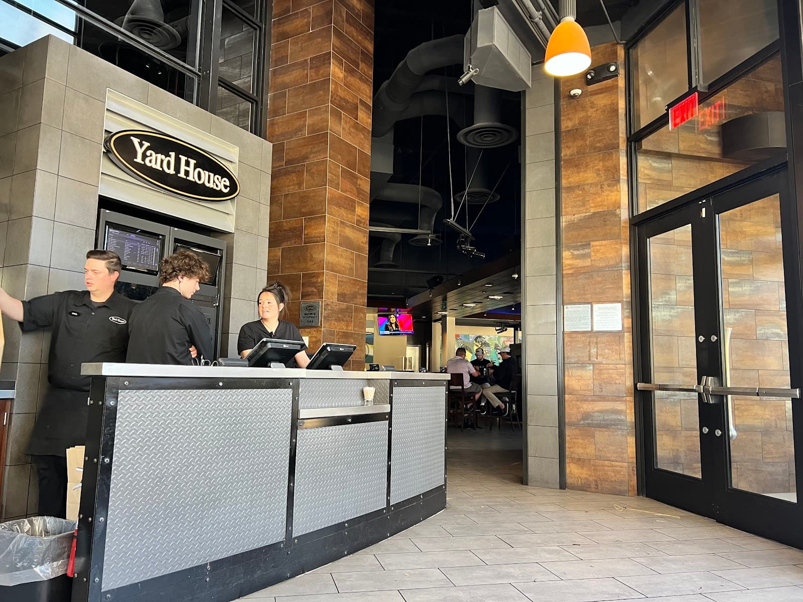 Yard House